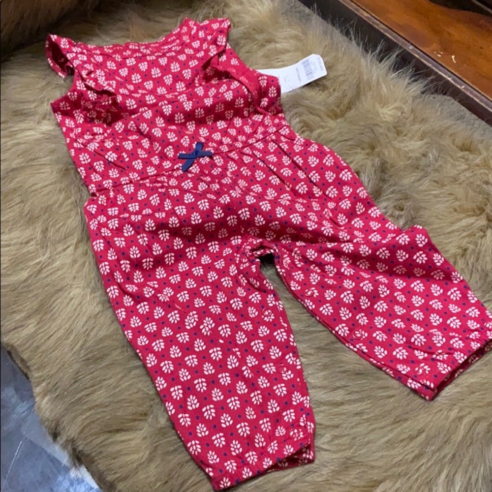 New with tag Carter infant jumpsuit 6m 12.5-17lbs
